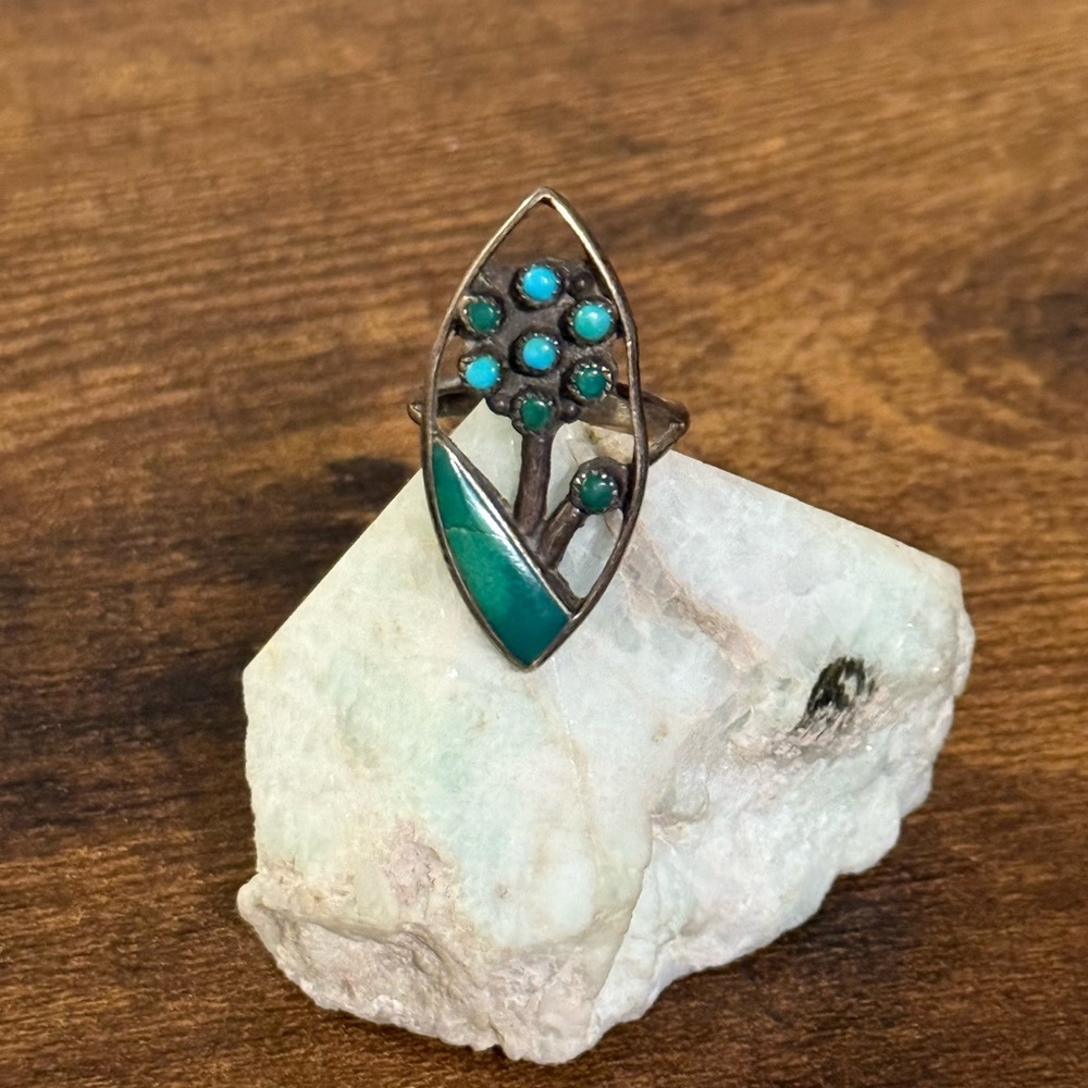 Vintage Zuni Silver and Turquoise Ring